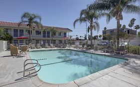 Motel 6-Corona, CA